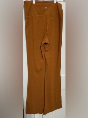 Lululemon Groove Super-High-Rise Flared Pant Nulu • Roasted Brown • Size 8